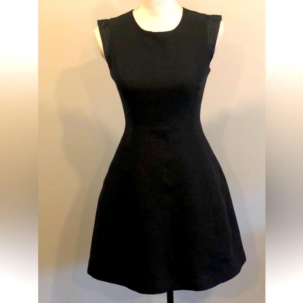 Halston Heritage Classic Black Dress Size 8